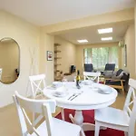 Bright 1bdr In Center Apartamento Sofía